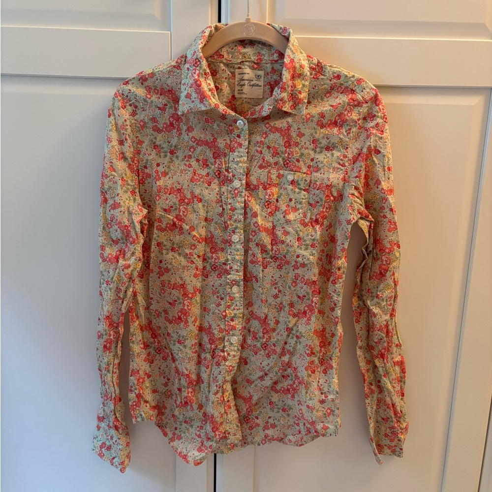 American Eagle Outfitters Floral Print Shirt